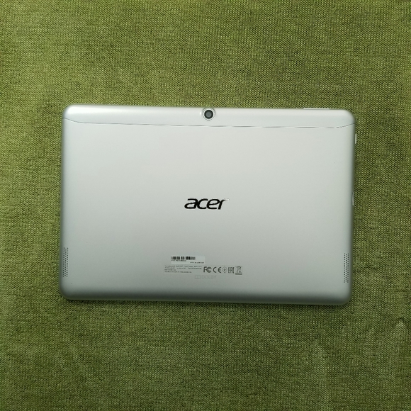 Acer Iconia Tab 10 Tablet Aluminum Body white NIB - Picture 6 of 16